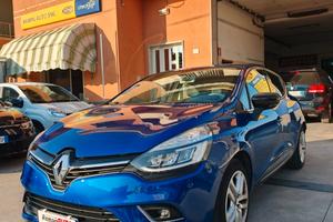 Renault Clio TCe 12V 90 CV GPL 5 porte Moschino Ze