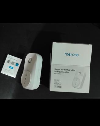 Presa WiFi comandata con monitoraggio consumi 