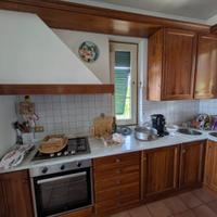 Cucina in legno massello