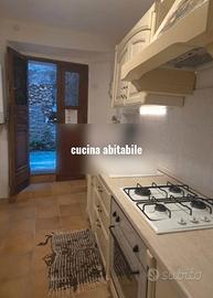 PALOMBARA SABINA BiLOCALE ARREDATO E BEN COLLEGATO