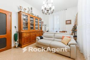 MILANO/ISOLA - TRILOCALE