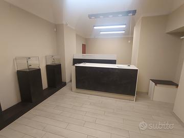 ARREDAMENTO  GIOIELLERIA  ORAFO