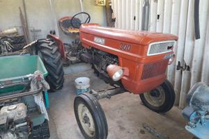 Trattore Fiat 300