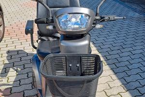 Scooter per disabili Elettrico STERLING S700