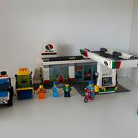 LEGO City 60132 Stazione di servizio