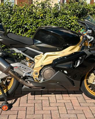 Aprilia RSV 1000 R Factory