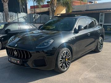 Maserati Grecale MHEV 300 CV AWD GT