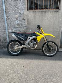 250 suzuki