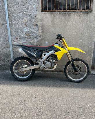250 suzuki