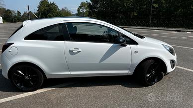 Opel Corsa 1.3 CDTI 95 CV b-Color