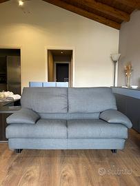 Coppia di divani 2 posti