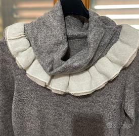 Maglia donna con collo a fiore