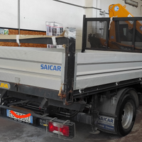 Iveco Daily 35C15 ribaltabile con gru