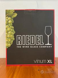 Confezione con Due Calici Riedel