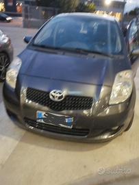 Toyota yaris 1.4 diesel navy