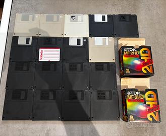 N 17 FLOPPY DISK VERGINI VARIE MARCHE