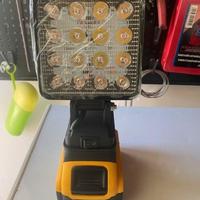 LAMPADA DA  LAVORO LED 48W PER BATTERIA DEWALT