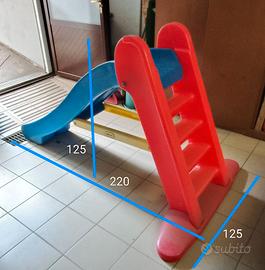 Scivolo da giardino per bambini