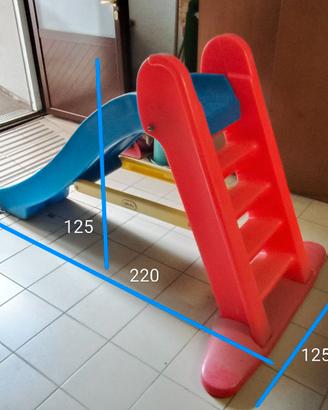 Scivolo da giardino per bambini