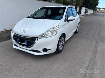 Peugeot  208 1.4 HDI 5 Porte