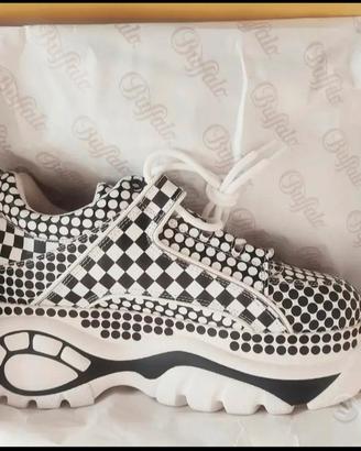 Buffalo London scarpe