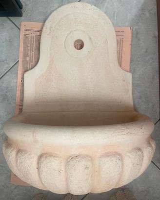 Fontanella a parete