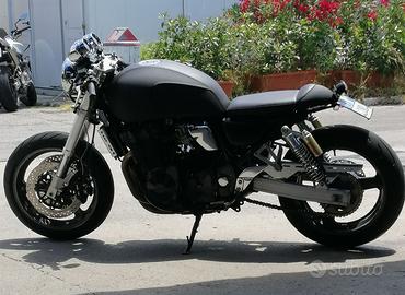 Suzuki gsx inazuma 1200