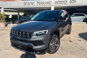 Jeep Compass Summit Km 0 a 329 euro al mese senza 