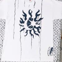 T-shirt dipinta a mano – Eclissi Frammentato 