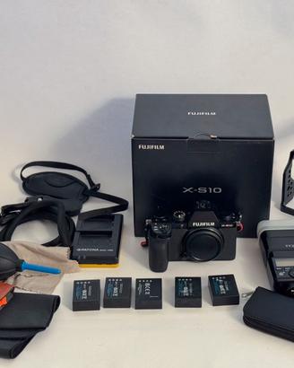 Fujifilm X-S10 + Accessori