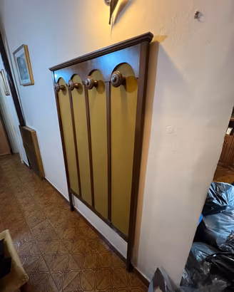 Appendiabiti vintage da parete in legno – 4 ganci
