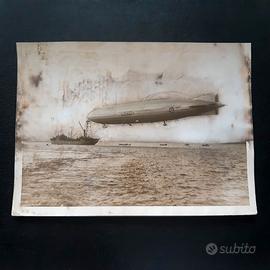 Foto del dirigibile USS Shenandoah ormeggiato