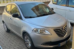 Lancia Ypsilon 1.2 Gold 2014