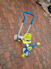 triciclo per bambini