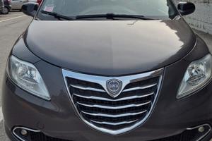 Lancia Ypsilon 1.2 GPL Ecochic