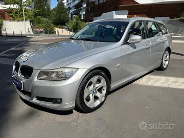BMW 320 d Touring xdrive Futura 184cv PELLE | AUTO