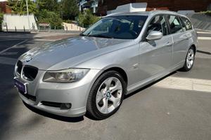 BMW 320 d Touring xdrive Futura 184cv PELLE | AUTO