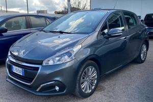 Peugeot 208 PureTech 82 5 porte Allure