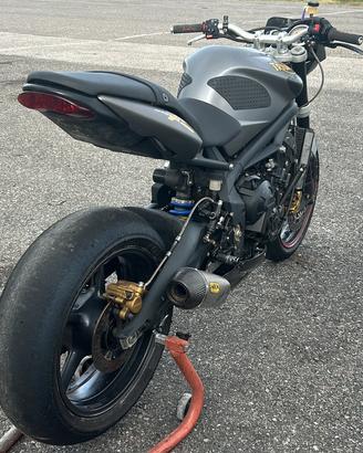 Street 675 R pista e strada