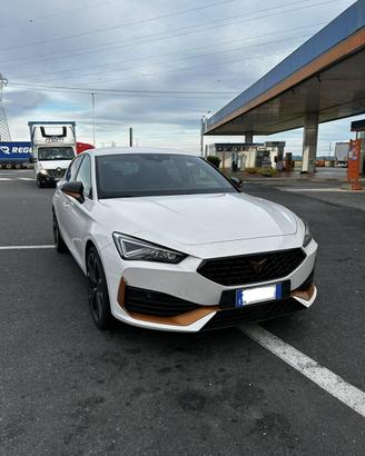 Cupra Leon VZ 245 cv