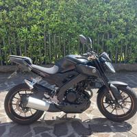 Moto Yamaha MT 125