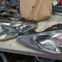 Fanali Peugeot 206 anteriori 