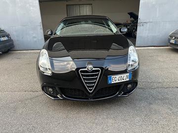 Alfa Romeo Giulietta 1.6 JTDm NEOPATENTATI