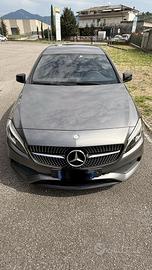 Classe A 180 Premium Amg black night