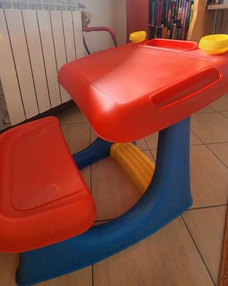 Banco da scuola bambino