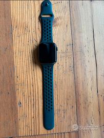 Apple watch SE Nike 44 mm e cinturini originali