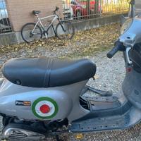 vespa 50cc 4 tempi 2011