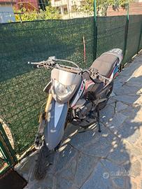 Keeway 125 TXM