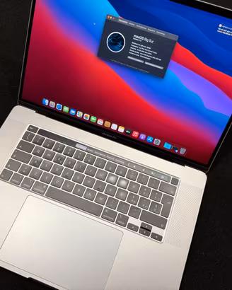 MacBook Pro 16" 2019 - Core i9, 32GB RAM, 2TB SSD