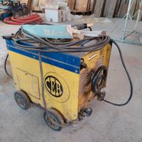 Saldatrice ad arco / elettrodi marca CEA